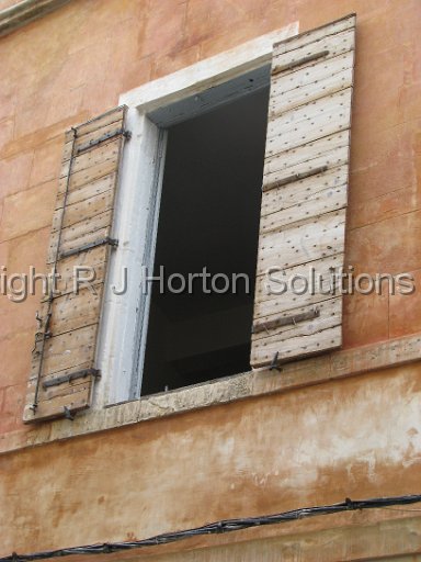 Arles 6